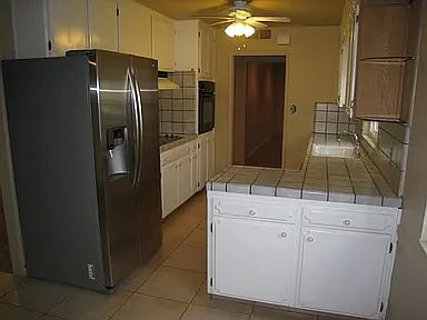 3rd image of 1319 W Northridge Ave