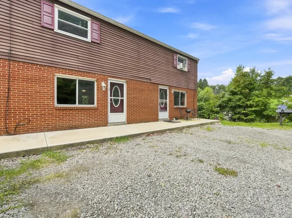 4813 Sardis Rd Unit 5, New Kensington, PA 15068