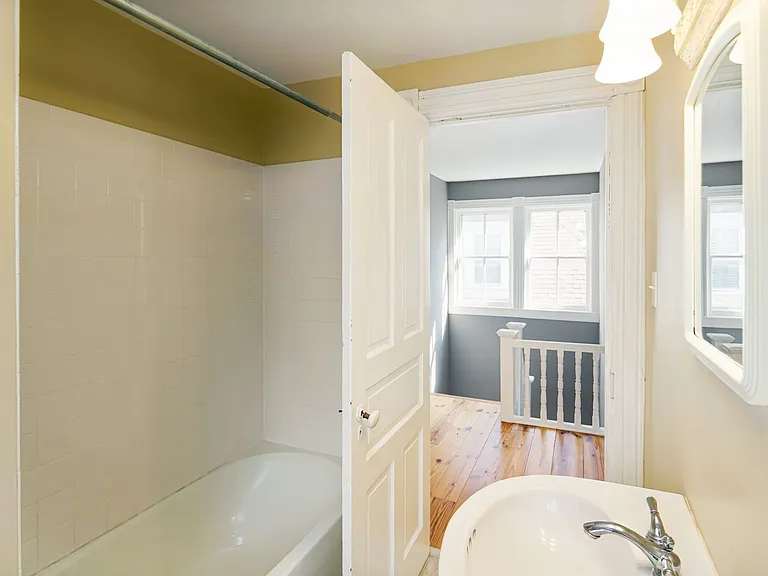 1326 N Mascher St #N — Photo 14