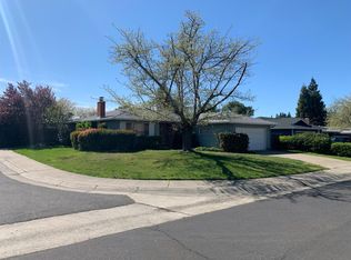 207 Baldwin Ave, Roseville, CA 95678