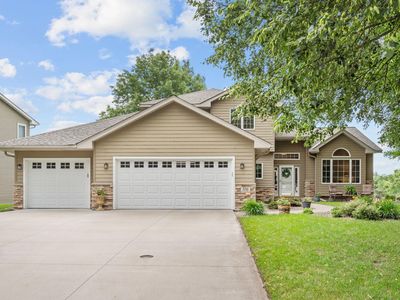 550 Linden Ln, Lino Lakes, MN, 55014