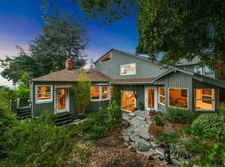 7982 Hillmont Dr, Oakland, CA 94605