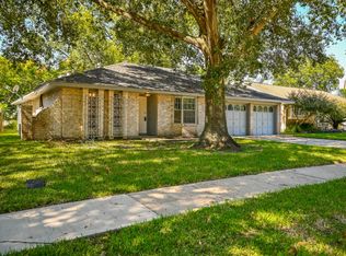 1831 Greenbriar Dr, Sugar Land, TX 77498