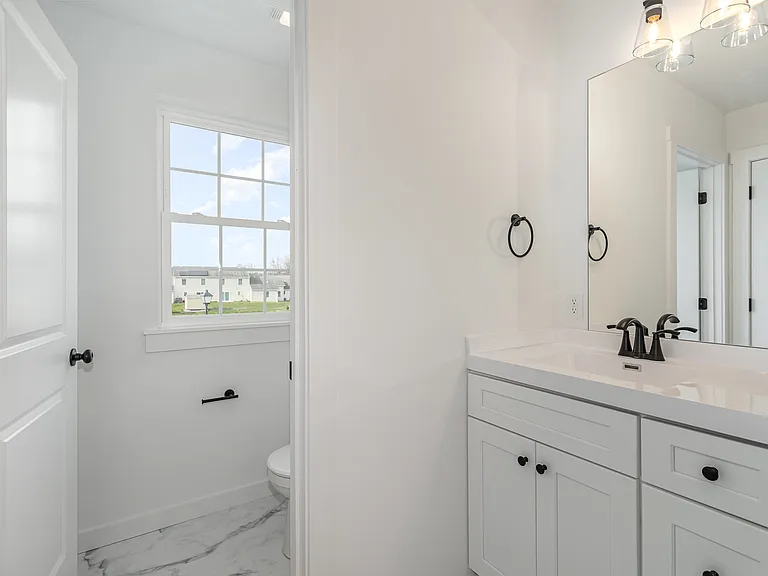 315 Pelham Ct — Photo 22