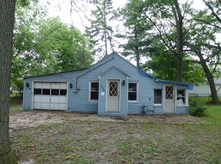 3320 Sanford St, Muskegon Heights, MI