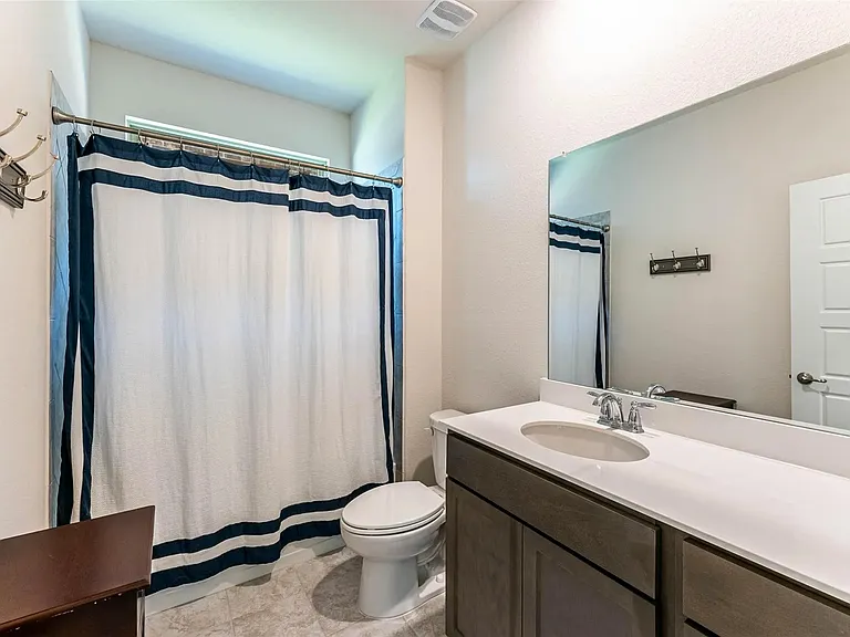 2708 Franklin Dr — Photo 10