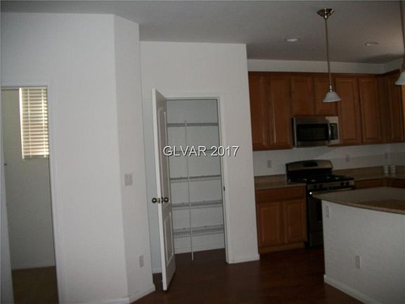 3rd image of 10350 Poplar Park Ave
