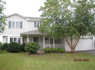 209 Butternut Cir, Carver, MN 55315