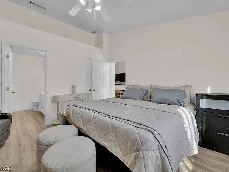 6469 Melody Rose Ave — Photo 13