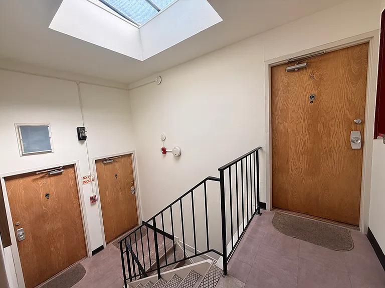 61 Crestline Dr #7 — Photo 20