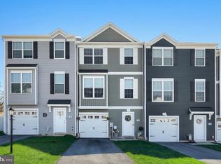56 Coop Ln, Hanover, PA