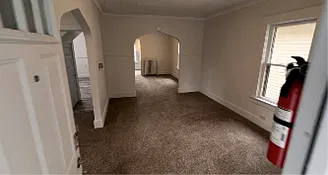 3 bed, 816 sqft, $1,200 — Photo 2