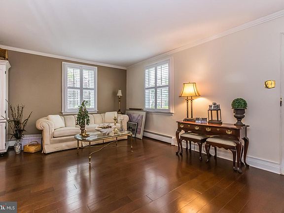4th image of 214 Glen Gary Dr