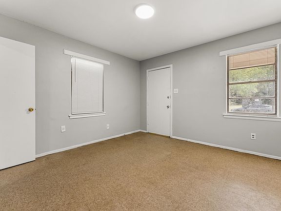 5th image of 1461 Boxwood St
