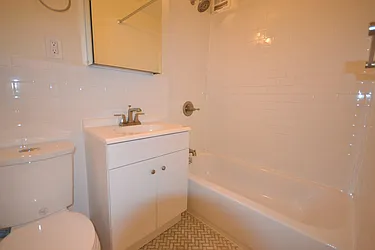 Rented by Silverstein Collection LLC 