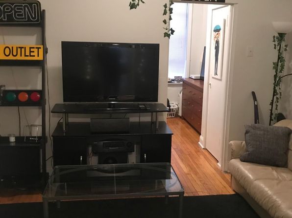 325 Bloomfield St #1A