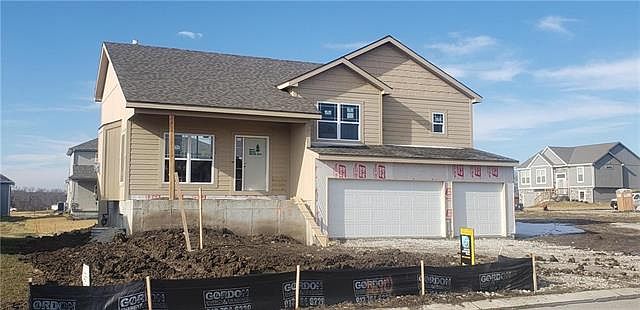 1st image of 1610 NE Jaclyn Dr