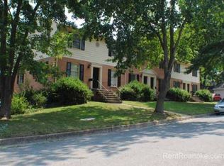 19 25th St SW, Roanoke, VA 24014