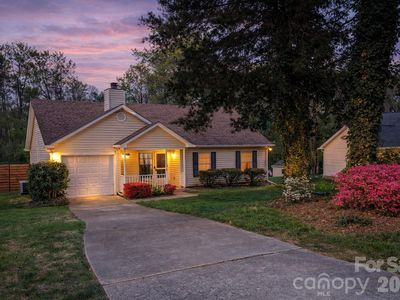 5812 Stone Bluff Ct, Charlotte, NC, 28214