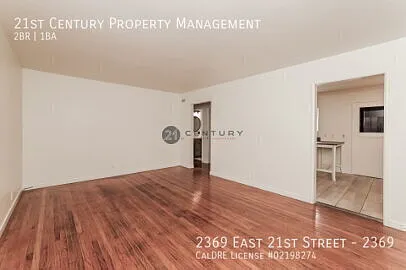 "Charming 2-Bedroom Oasis in Oakland Spacious 840 Sq. Ft. Comfort at 2369 East 21st Street!" — Photo 3