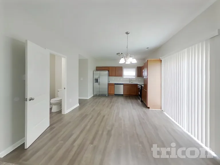 6250 Emerald Field Way — Photo 5