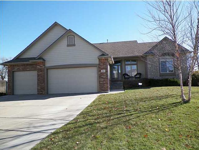 1st image of 514 N Stonetree Pl