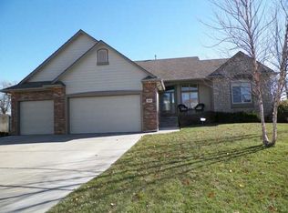 514 N Stonetree Pl, Andover, KS 67002