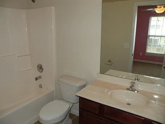 3857 Cary Glen Blvd — Photo 14