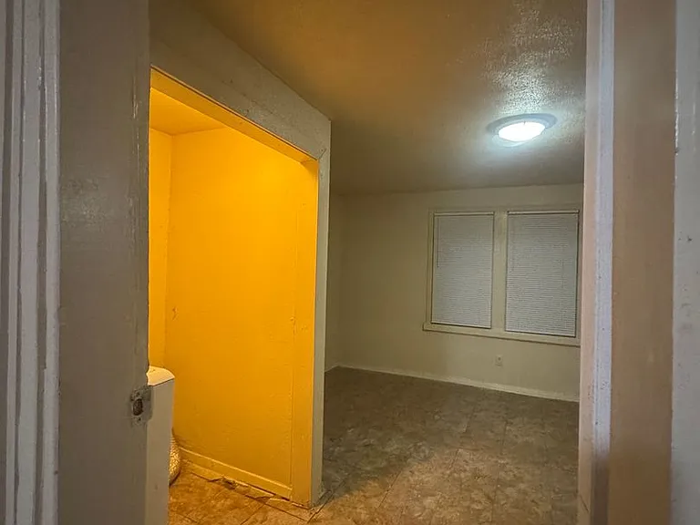 209 Hunt St — Photo 6