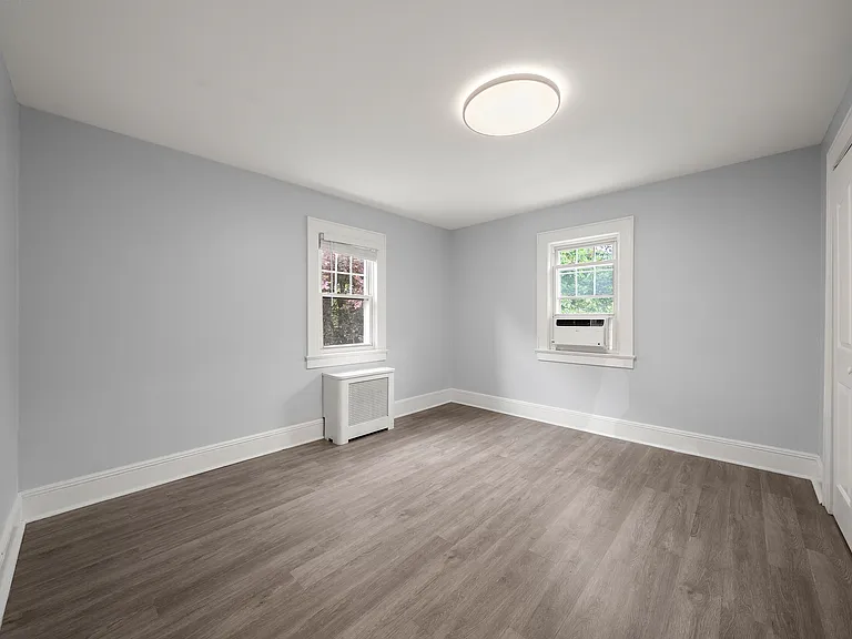 243 Jefferson Ave — Photo 14