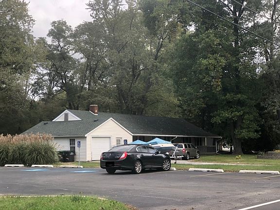 3rd image of 5812 Central Ave