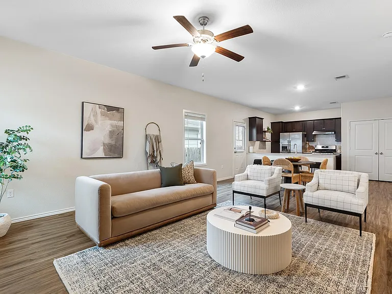 7101 Spirit Hill Rd — Photo 1