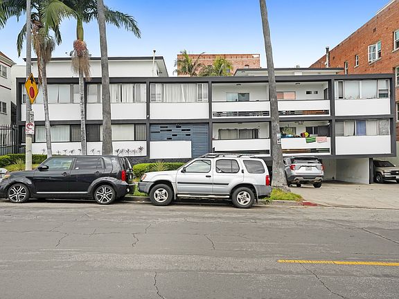 5th image of 317 S Kenmore Ave APT 1