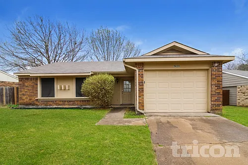5620 Oregon Trail Ct Photo 1