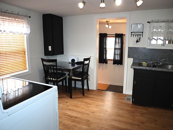 5th image of 65 Town Lake Rd