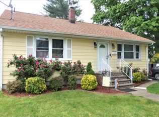 15 Savoie St, Lodi, NJ 07644