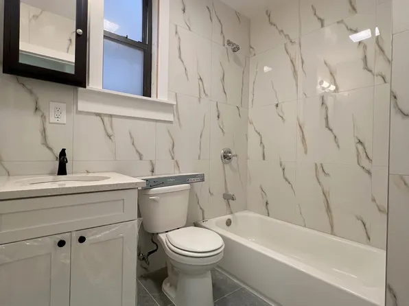 1800 Matthews Avenue image 16 of 16