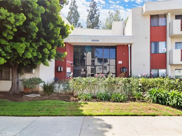 20234 Cantara St Unit 304, Winnetka, CA 91306