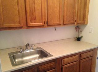 198 Everett St #4, Quincy, MA 02170