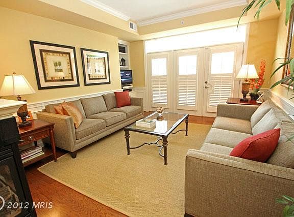 5th image of 320 S West St APT 104