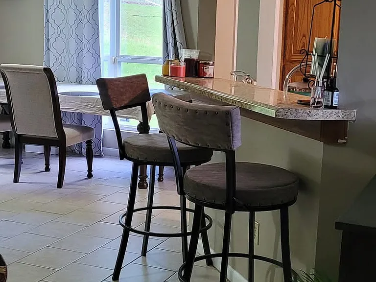 190 Emi Gil Dr — Photo 5