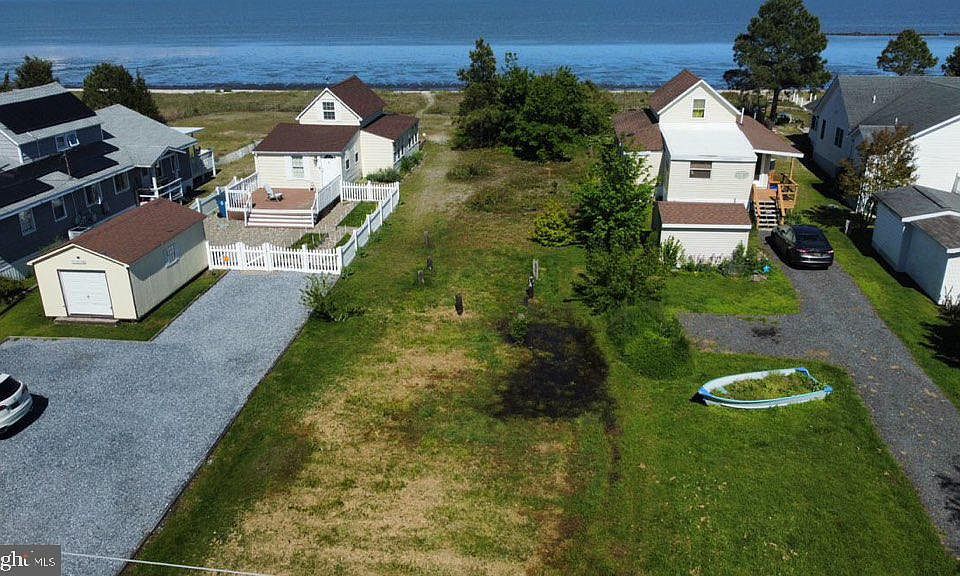 1st image of 0 N Bay Dr