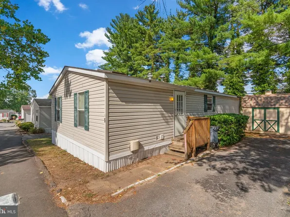 5 S Paula St, Laurel, MD 20724