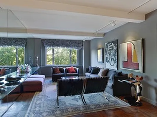 Sold by Corcoran | media 19