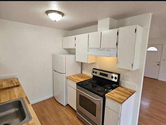 2nd image of 6710 To 6712 Bonniewood Dr SE #6710