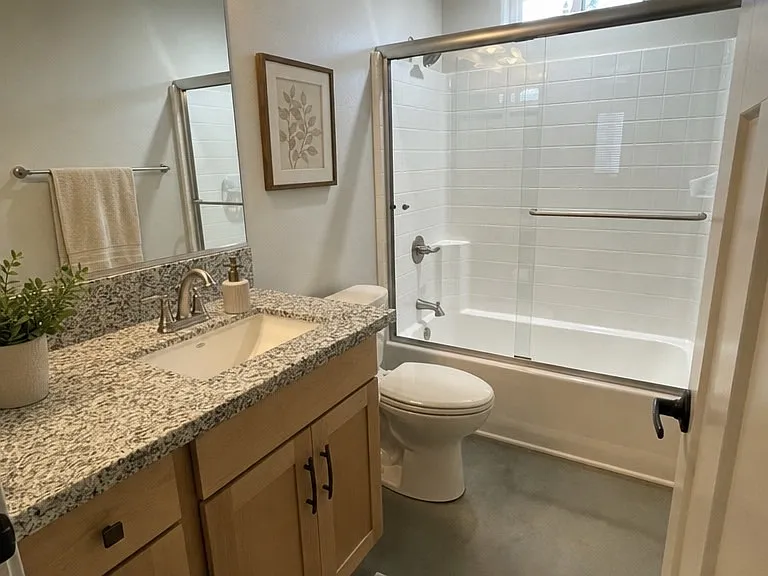 1048 Whipple St — Photo 12