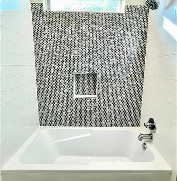 803 Thornton Rd #G — Photo 9