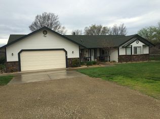 19835 Callahan Rd, Red Bluff, CA 96080