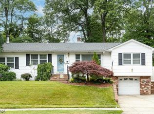 7 Westfield Rd, Fanwood, NJ 07023