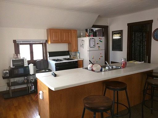 3rd image of 304 West Ave N APT 3